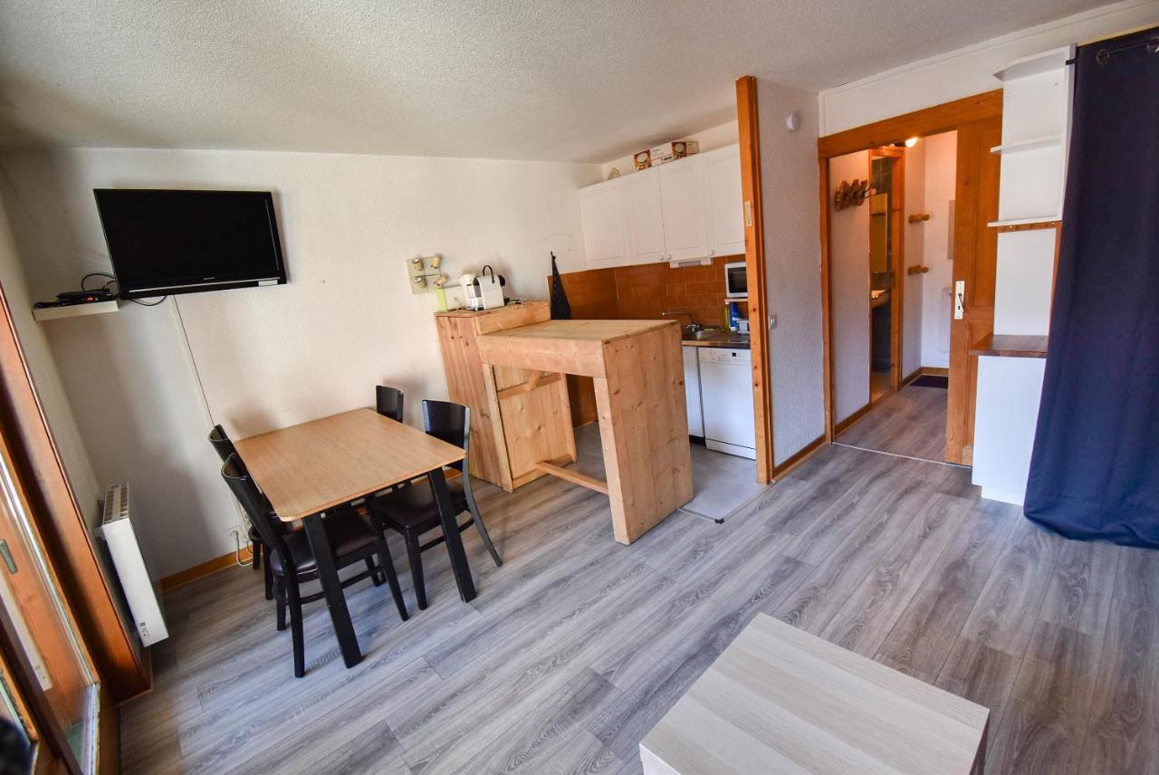 L'Enchalpe, Grand Et Lumineux Studio Avec Coin Montagne 5 Personnes, 60M Des Pistes, Piscine Couverte, Wifi, Grand Balcon Expo Est, Draps Non Compris Saint-Jean-dʼAulps Exterior foto